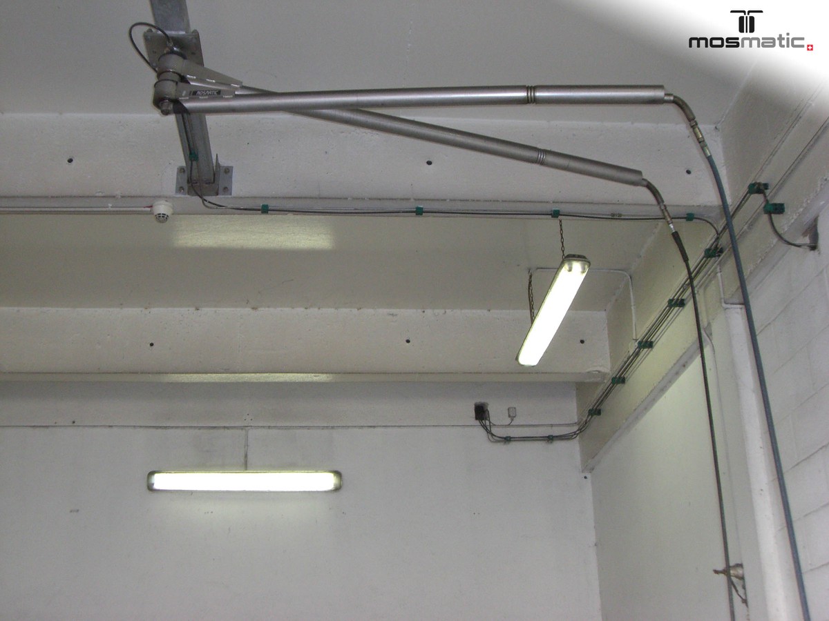 Doppeldeckenkreisel-P mit Feder - DDFos 2M.MOS in:... out:...